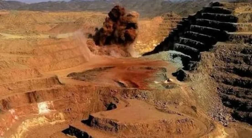 حصيلة انهيار المنجم ترتفع الآن إلى 82 قتيلًا في السودان